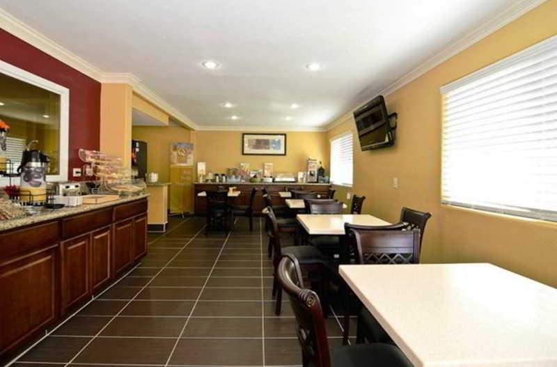 Americas Best Value Inn & Suites Escondido Restaurant photo